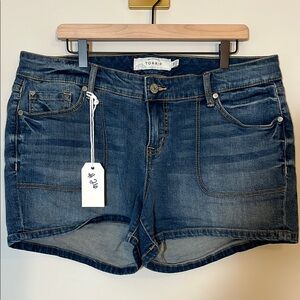 Torrid Plus Size 16 Stretch Blue Denim Shorts